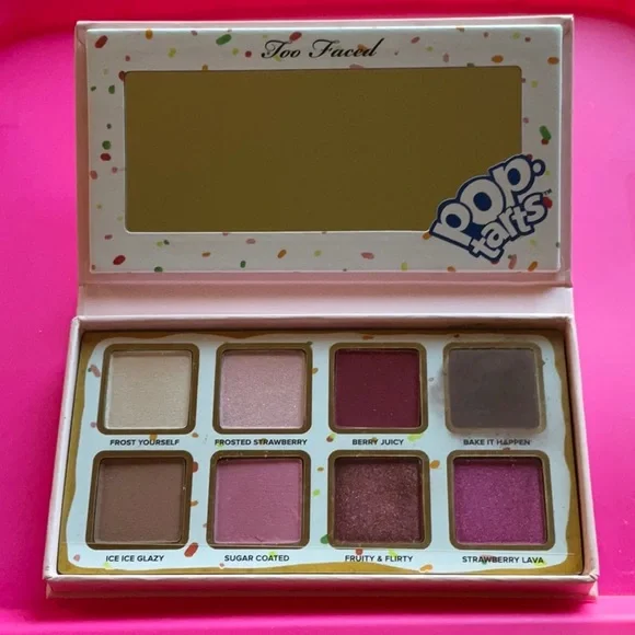 🍓 TOO FACED POP-TARTS ®️ FROSTED STRAWBERRY EYE SHADOW PALETTE 🍓 NWT 🍓